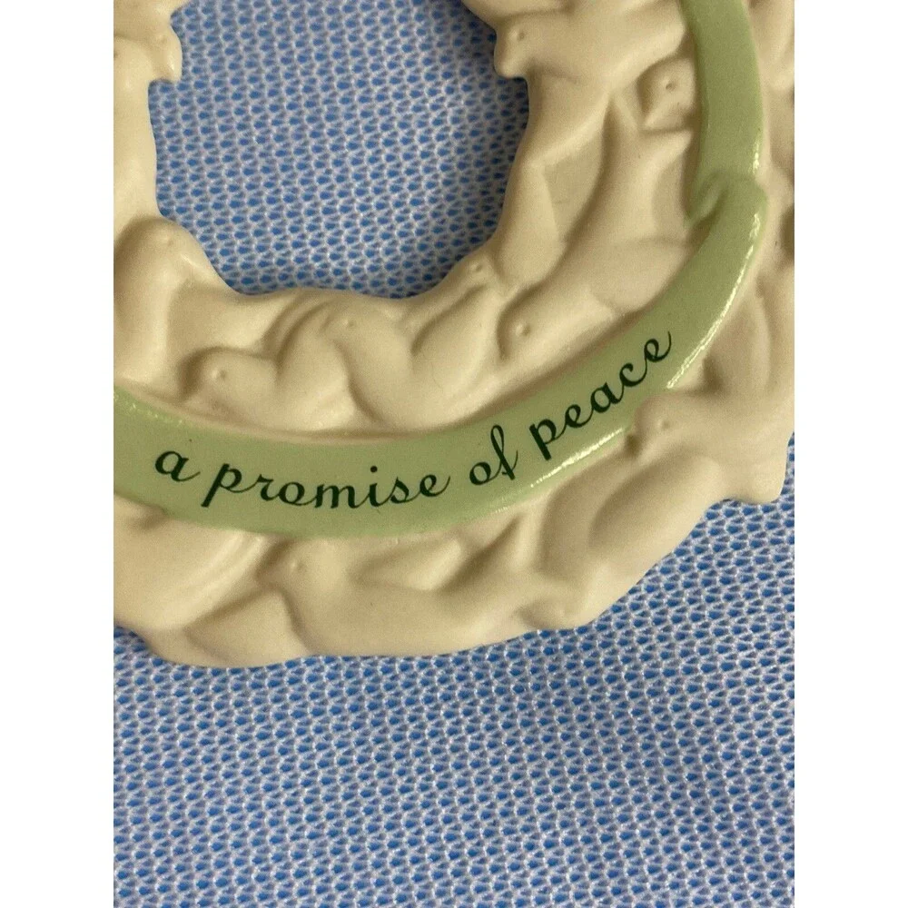Hallmark Keepsake Ornament: 2003 Peace Wreath  Excellent  With Box